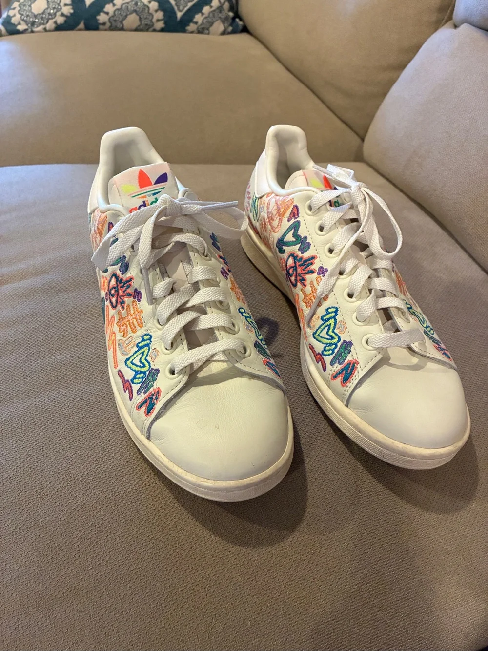 adidas Kris Andrew Small x Stan Smith Pride GX6394